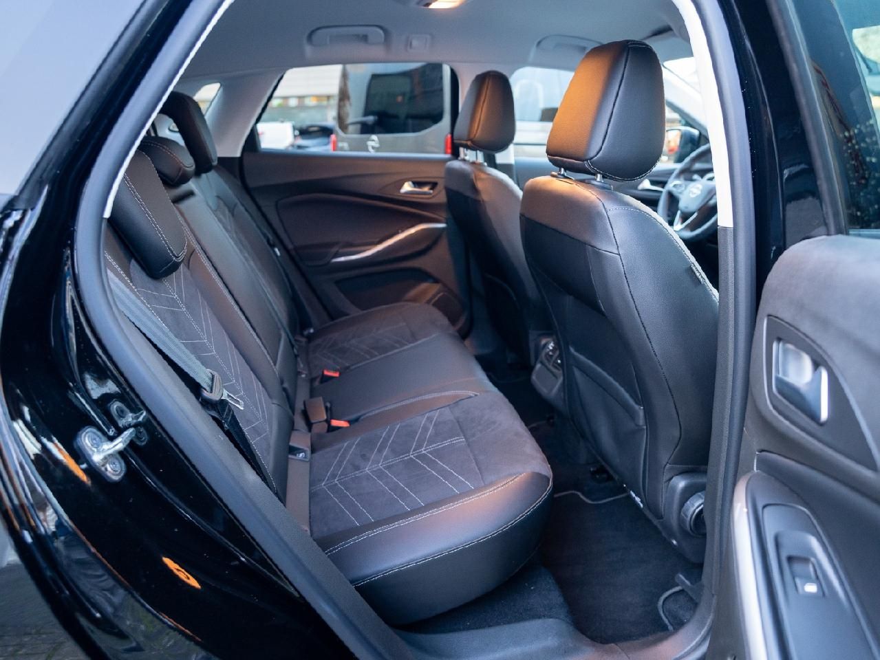 Fahrzeugabbildung Opel Grandland Ultimate