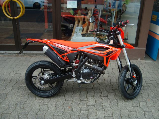 Beta RR 125 LC  SPM T Super - Moto