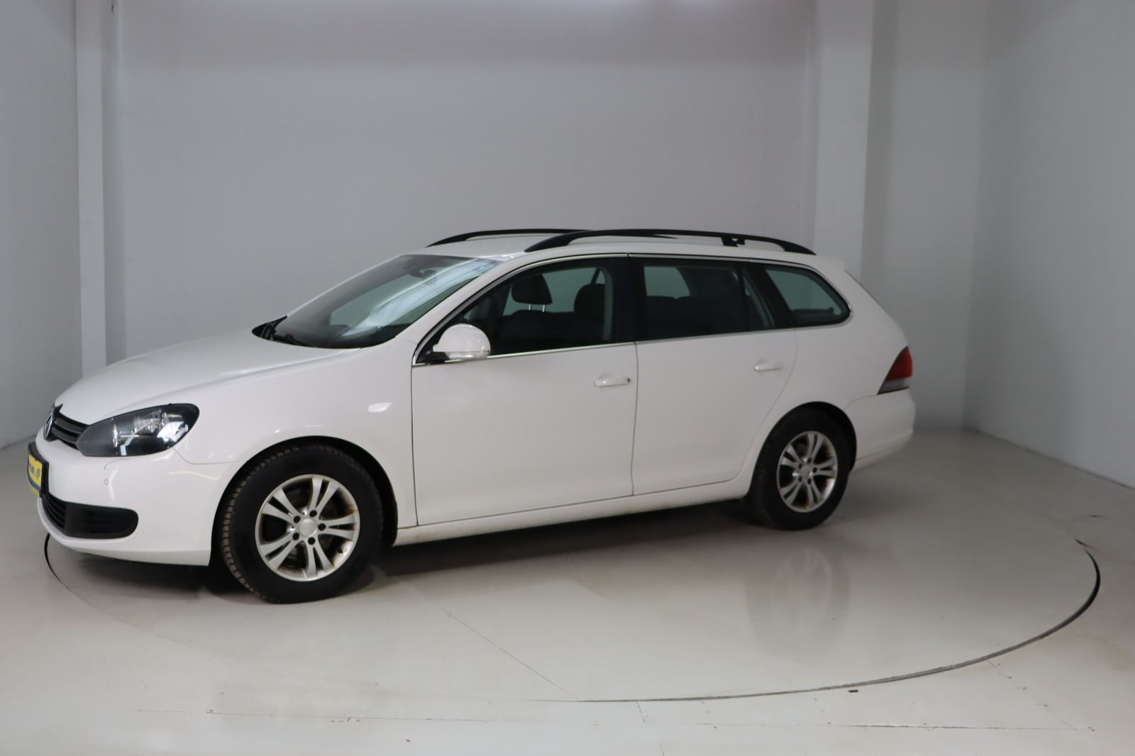 Fahrzeugabbildung Volkswagen Golf 1.6 TDI BMotion Tech Comfortline Variant
