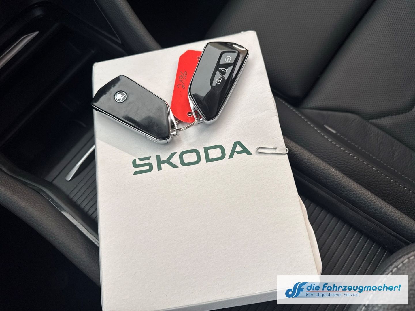 Fahrzeugabbildung SKODA Kodiaq 2.0 TDI 110 kW Selection HUD AHK-klappbar
