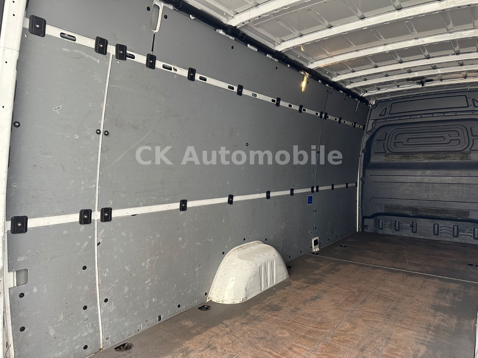 Fahrzeugabbildung Mercedes-Benz Sprinter III Kasten 315 CDI RWD Jumbo XXL H2/L5