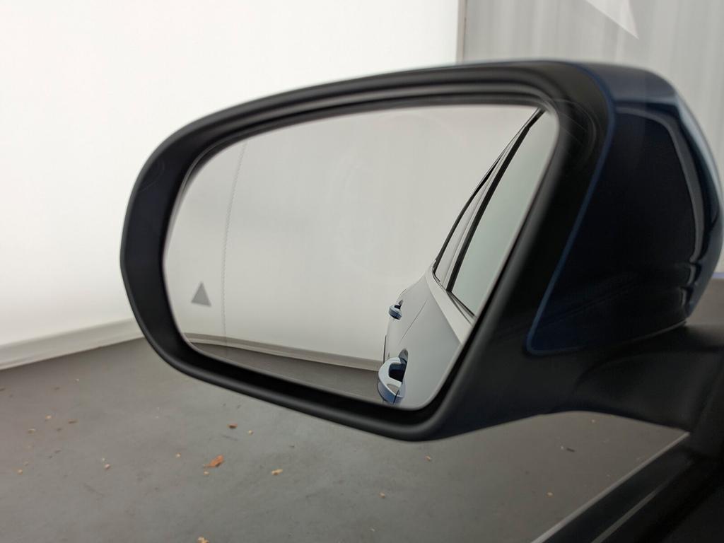 Mercedes-Benz GLA 220