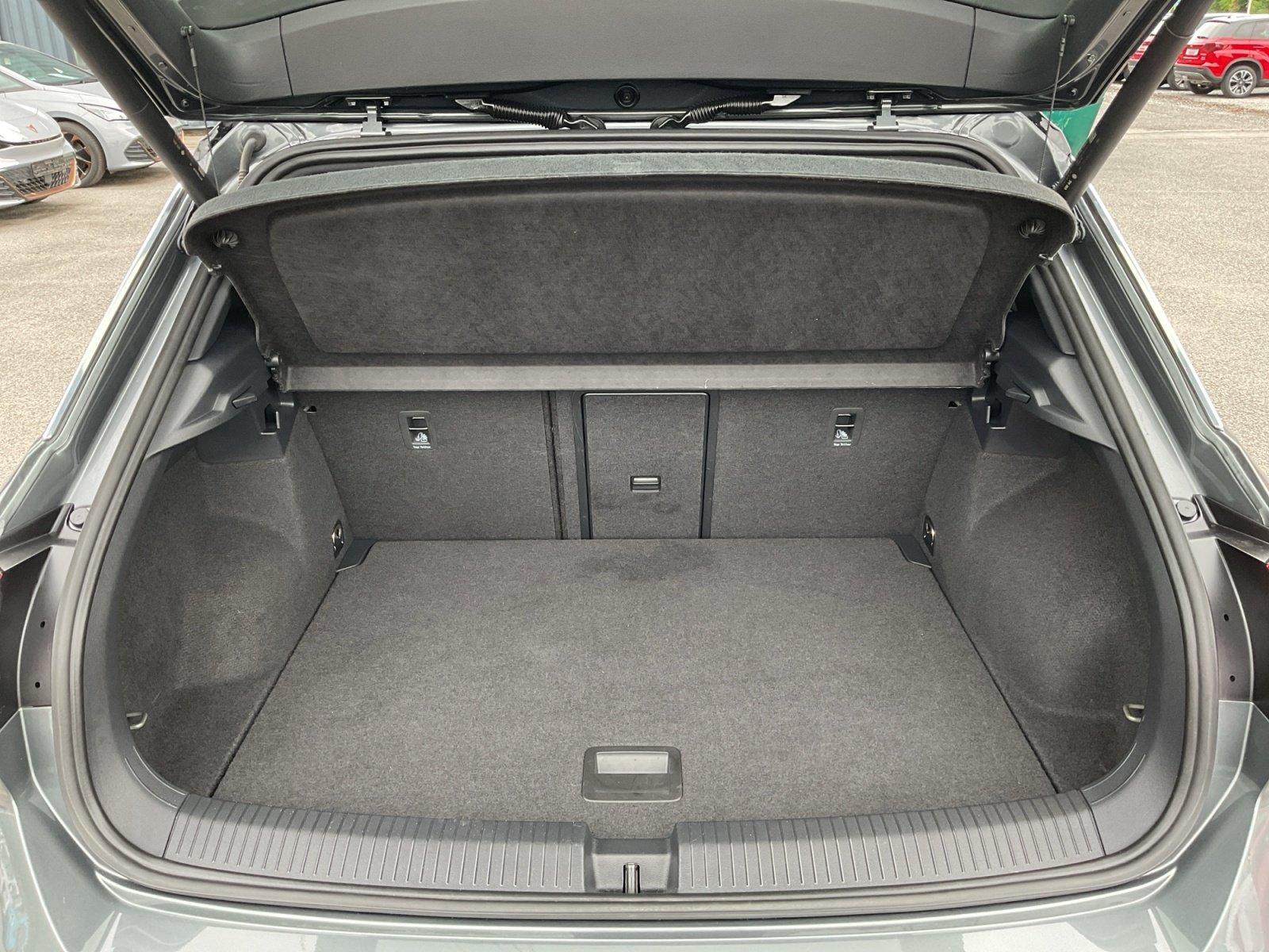 Volkswagen T-Roc 1.5 TSI Sport DSG AHK LED NAV KAM SHZ PDC, миниатюра 9