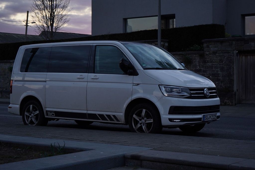 Image of Volkswagen T6 Multivan