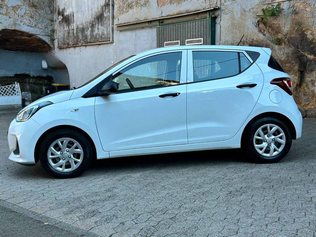 Image of Hyundai i10