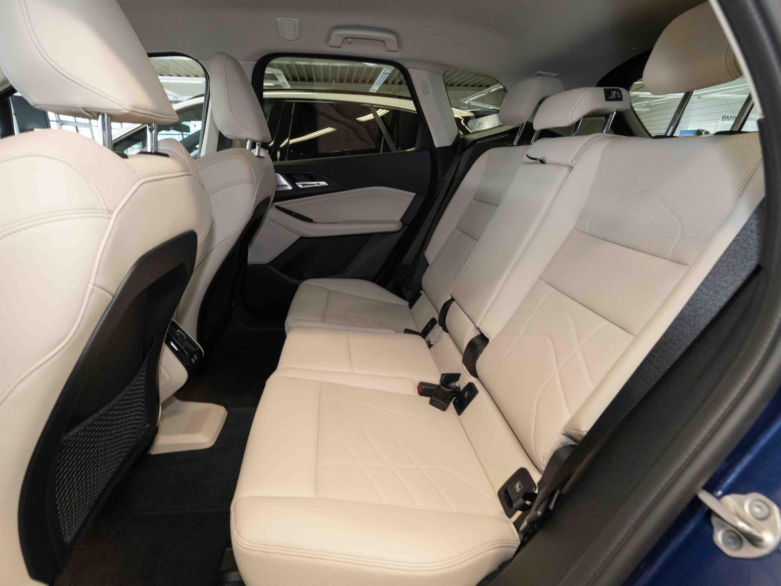 BMW 218 Active Tourer - Bild 13