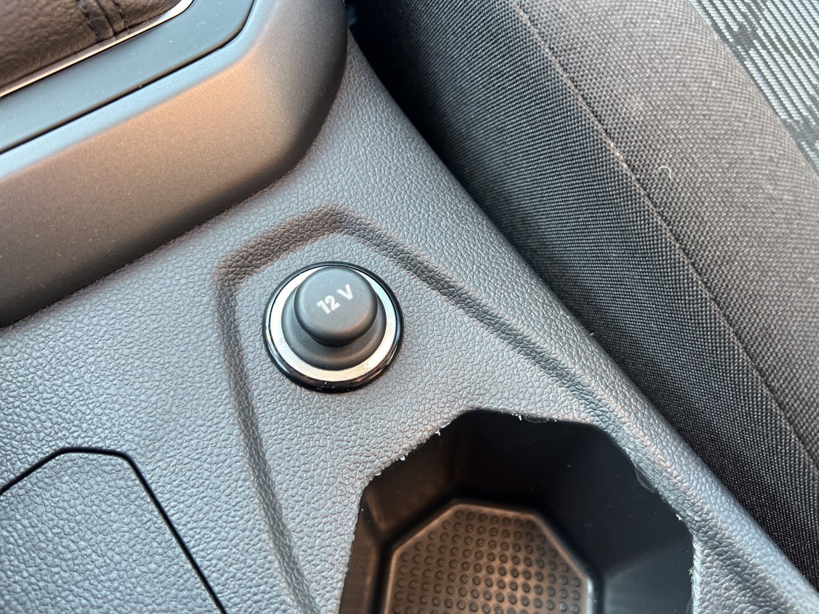Taigo R-Line 1.5 TSI DSG Navi*Pano*CarPlay