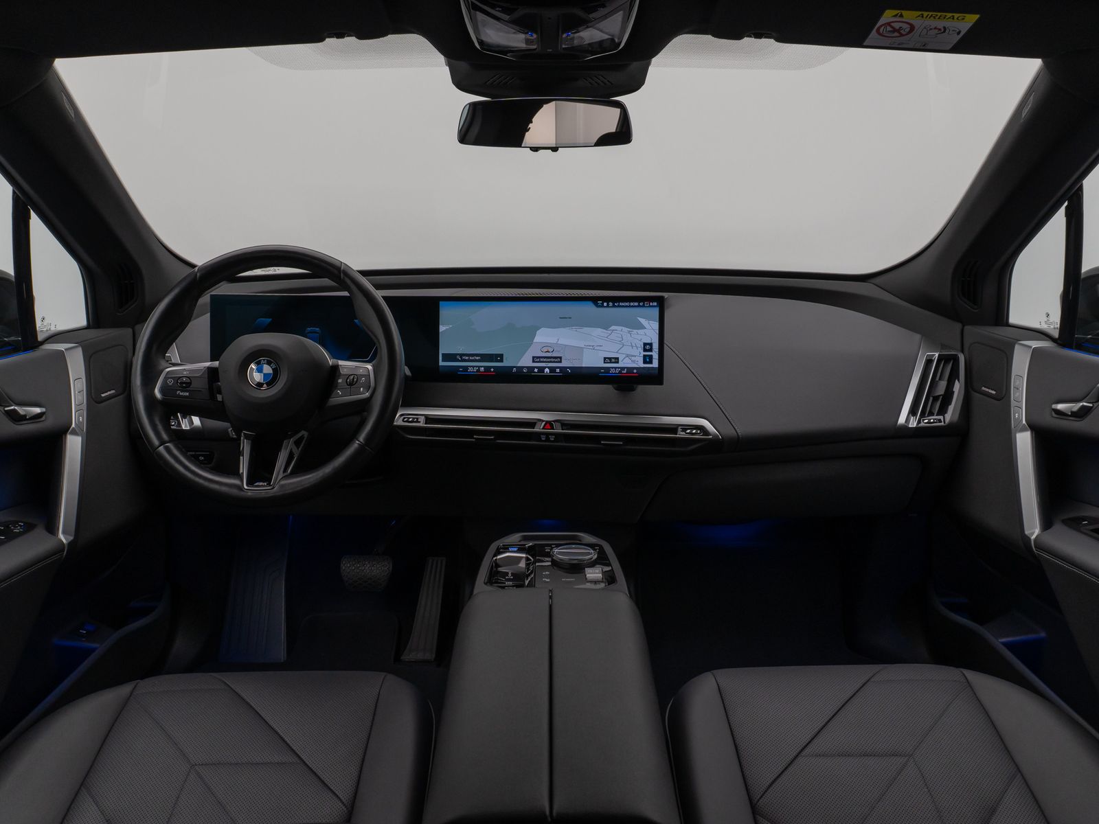 Fahrzeugabbildung BMW iX xD40 Sportpaket360°DAB H/K ACC AHK Komfort