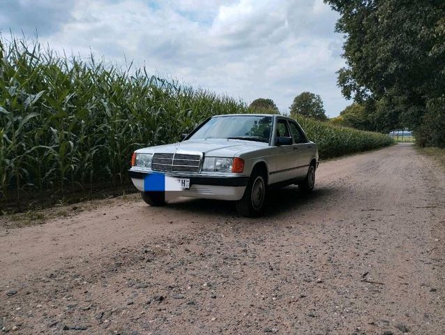 Mercedes-Benz 190 (W201)  Erste Baureihe,...