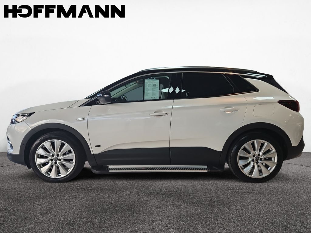 Fahrzeugabbildung Opel Grandland X Plug-in-Hybrid 4x4 1.6 DI Aut. Ultim