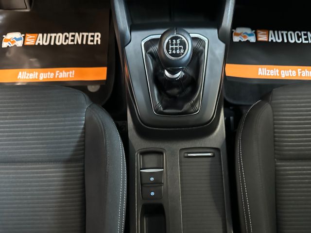 MYAUTOCENTER – Gebraucht- und Jahreswagen mit Werkstattservice in Pfaffenhofen Ford Focus *KEYLESS*ACC*NAV*1-HAND*2-ZONEN*