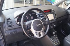 KIA Venga 1.6 Platinum Edition AUT-PANODACH-NAVI-AHK
