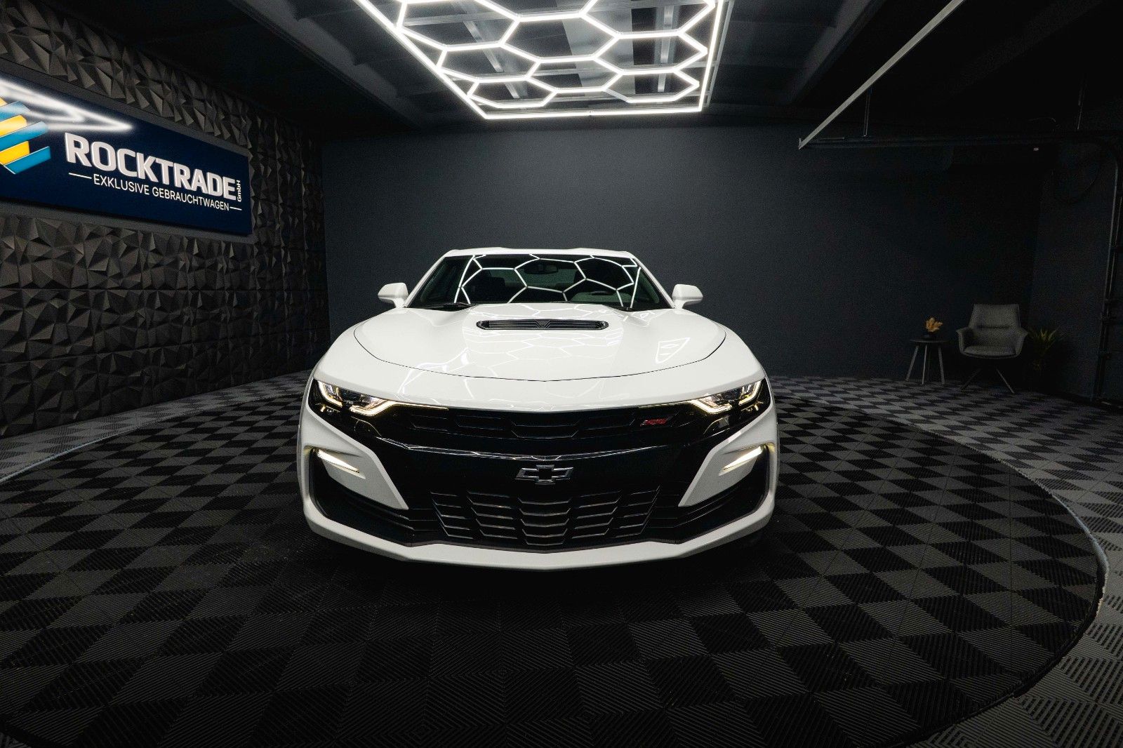 Fahrzeugabbildung Chevrolet Camaro 6.2 SS Coupe RS Performance *CarPlay*LED*