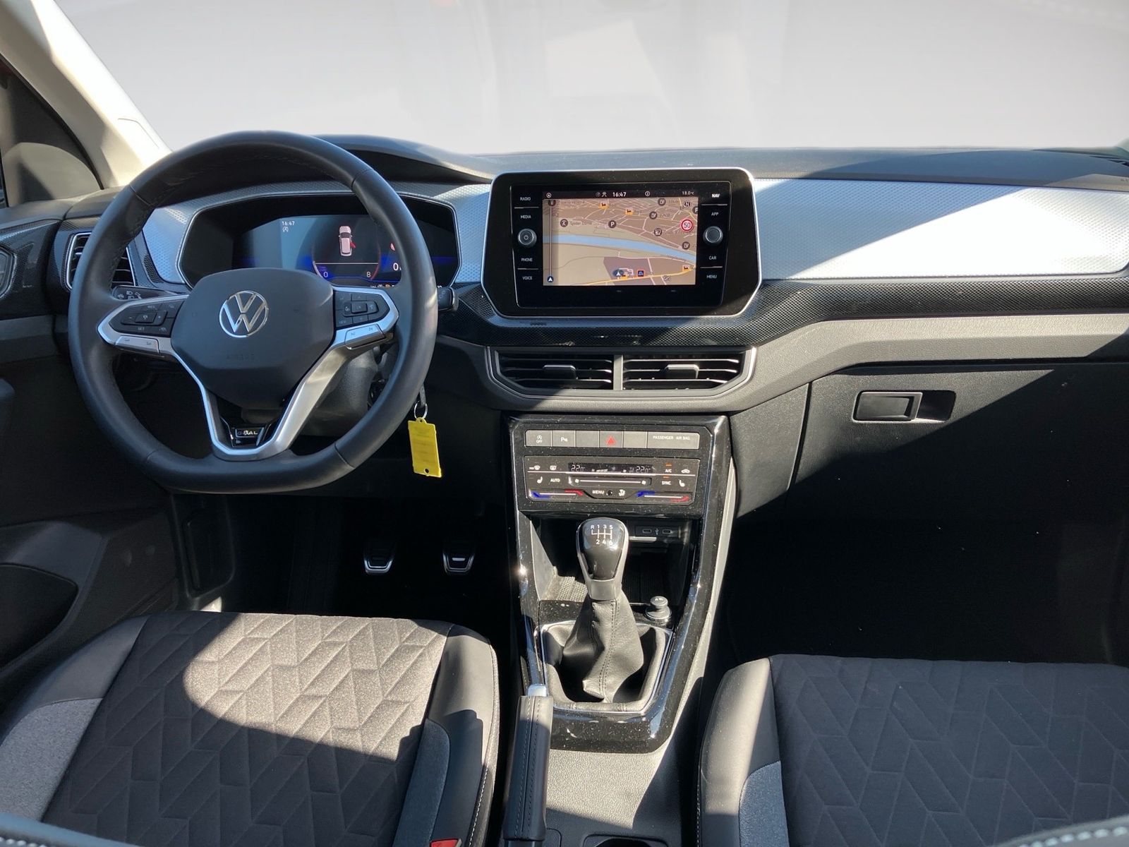 Volkswagen T-Cross - Bild 11