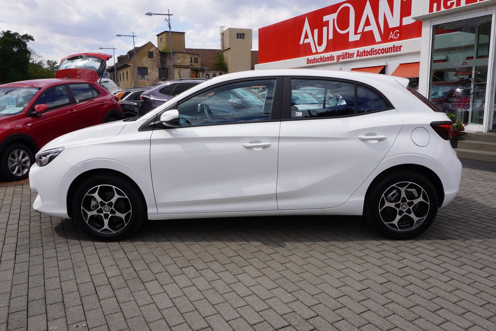 MG3 1.5 Hybrid Comfort Aut. ACC Navi Kamera imagem 3