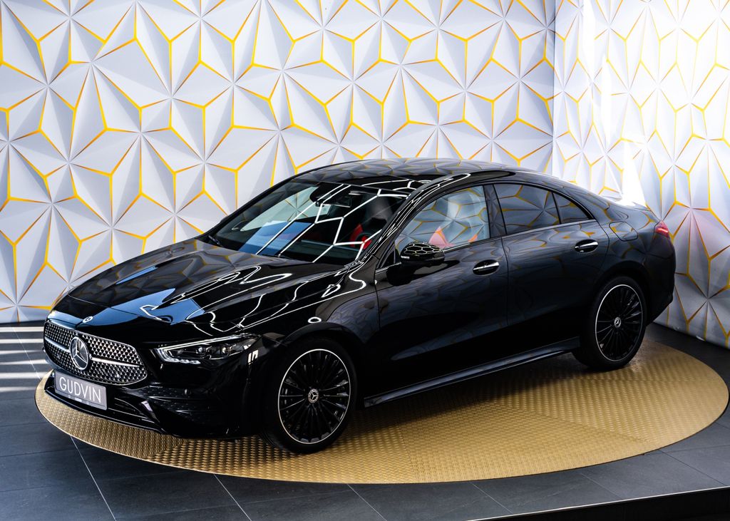 Mercedes-Benz CLA 200