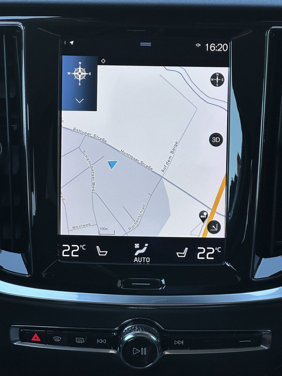 Fahrzeugabbildung Volvo V60 Inscription Plug-In Hybrid AWD NAV+LED+KAM