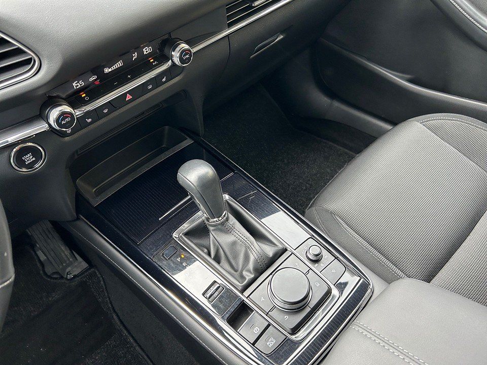 Fahrzeugabbildung Mazda CX-30 SKY-G 150 AWD 6AG SELECTION DESIGN/PREM-P