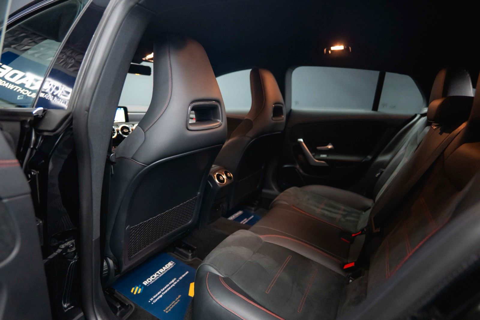 Fahrzeugabbildung Mercedes-Benz CLA 220 Shooting Brake AMG Line | ACC | LED