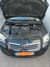 Toyota Avensis Combi Executive 2,2-l-D-CAT Executive - Toyota Avensis in Augsburg