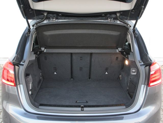 218 d Active Tourer Advantage LED/17-ZOLL/NAVI/D