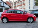 Volkswagen Polo V Team 1.2 Automatik PDC Klimaaut SZH 70tkm - gebrauchte VW Polo aus dem Jahr 2011