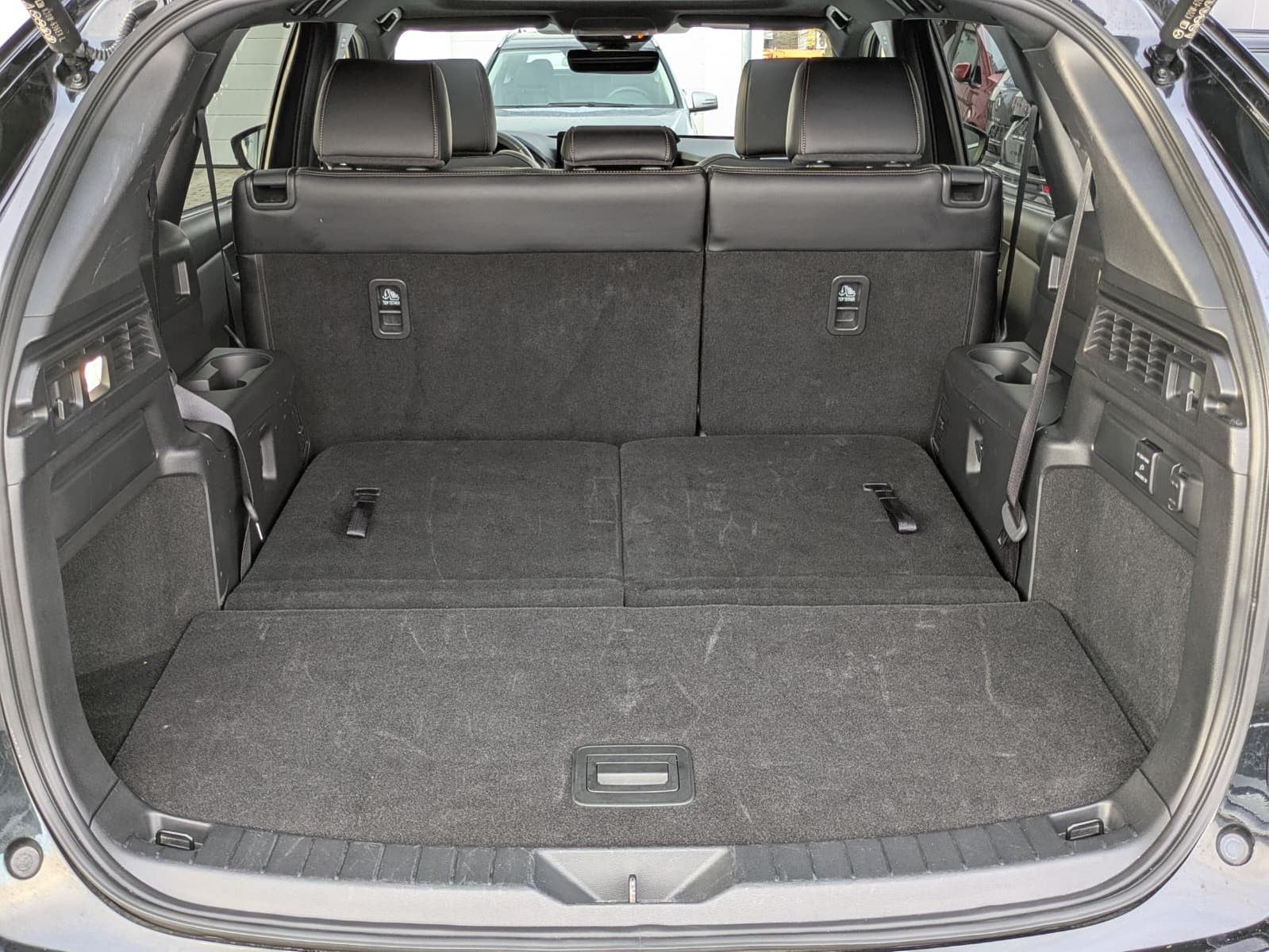 Fahrzeugabbildung Mazda CX-80 3.3L Homura Plus PANO*HUD*BOSE*NAPPA*7SIT