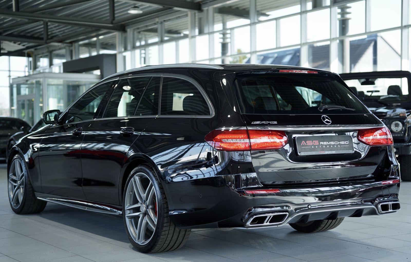 Mercedes Benz E 63 Amg