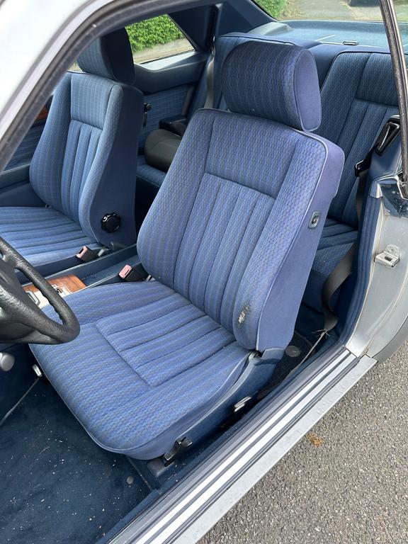 Mercedes-Benz CE 300