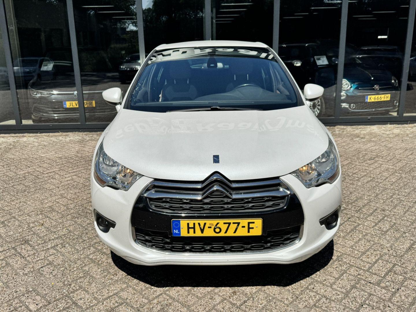 DS Automobiles DS4 1.2 PureTech So Chic*Navi*ECC*