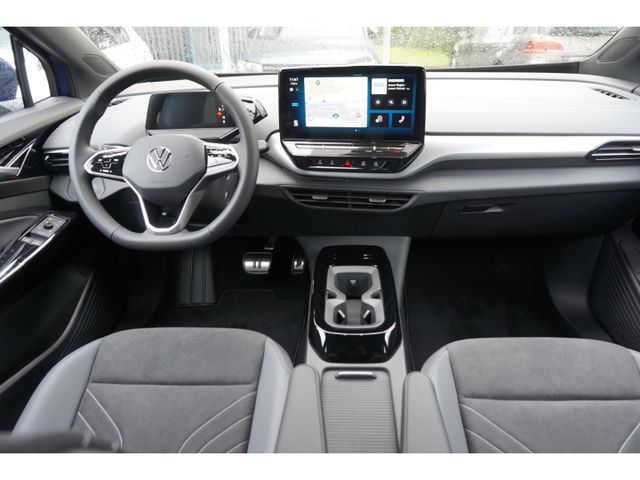 ID.5 Pro 128 kW / 77 kWh *Navi*AHK*PDC*SHZ*ACC*