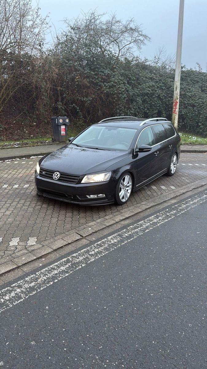 Volkswagen Passat, 2011