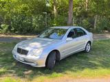 Mercedes-Benz C 200 KOMPRESSOR AVANTGARDE Avantgarde - gebrauchte Mercedes-Benz C 200 aus dem Jahr 2003