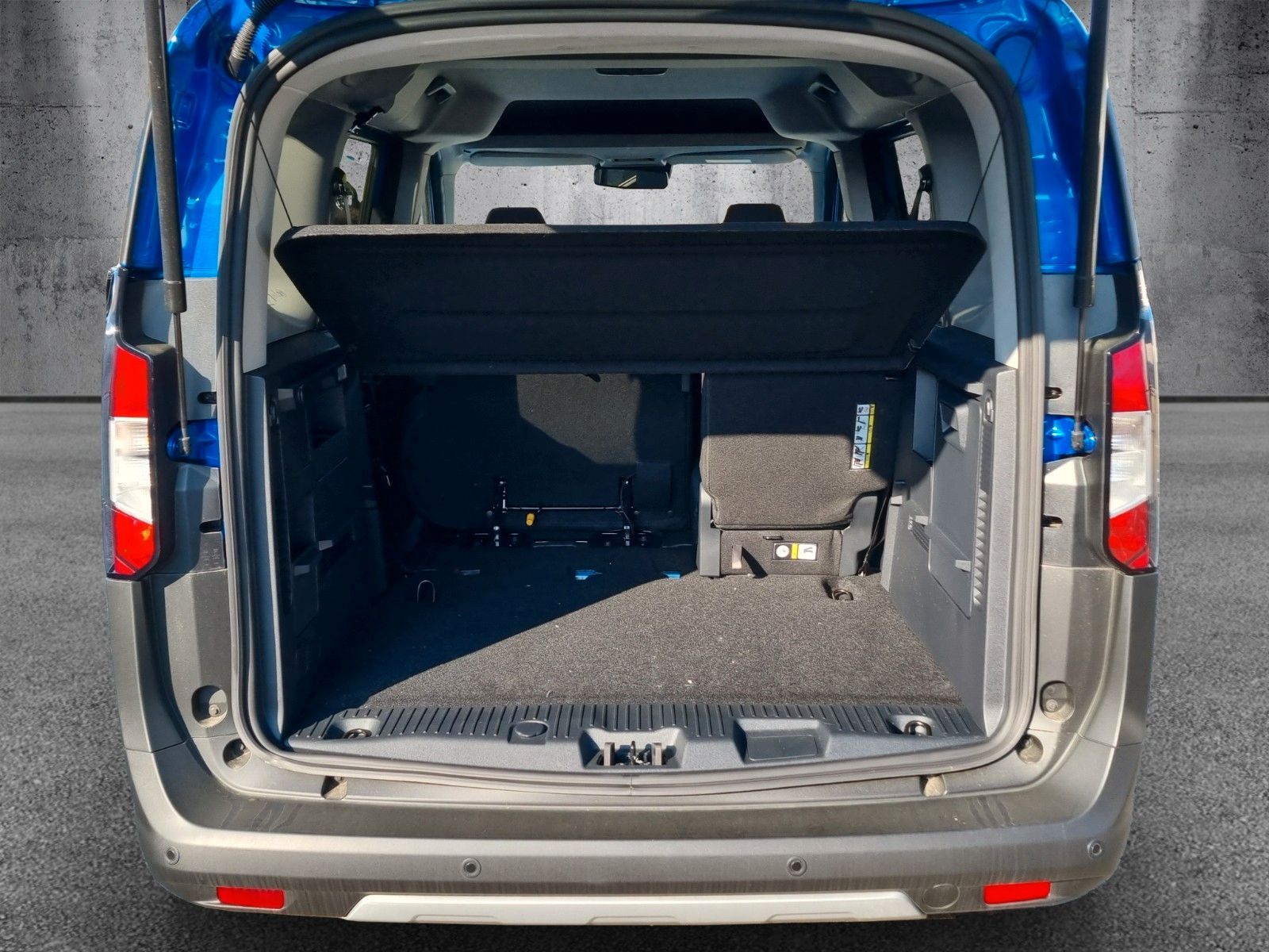 Fahrzeugabbildung Ford Tourneo Courier Active