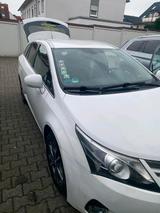 Toyota Avensis Diesel - Toyota 4-Runner in Bochum