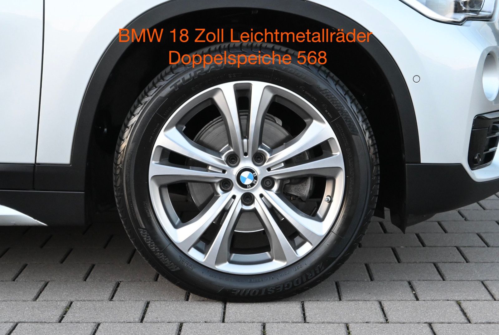 Fahrzeugabbildung BMW X1 xDr. 18d Sport Line °AHK°LEDER°HEAD-UP°KAMERA