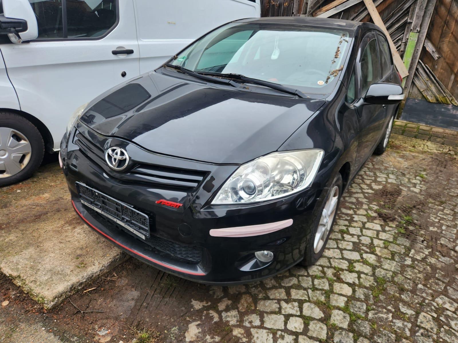 Toyota Auris Basis