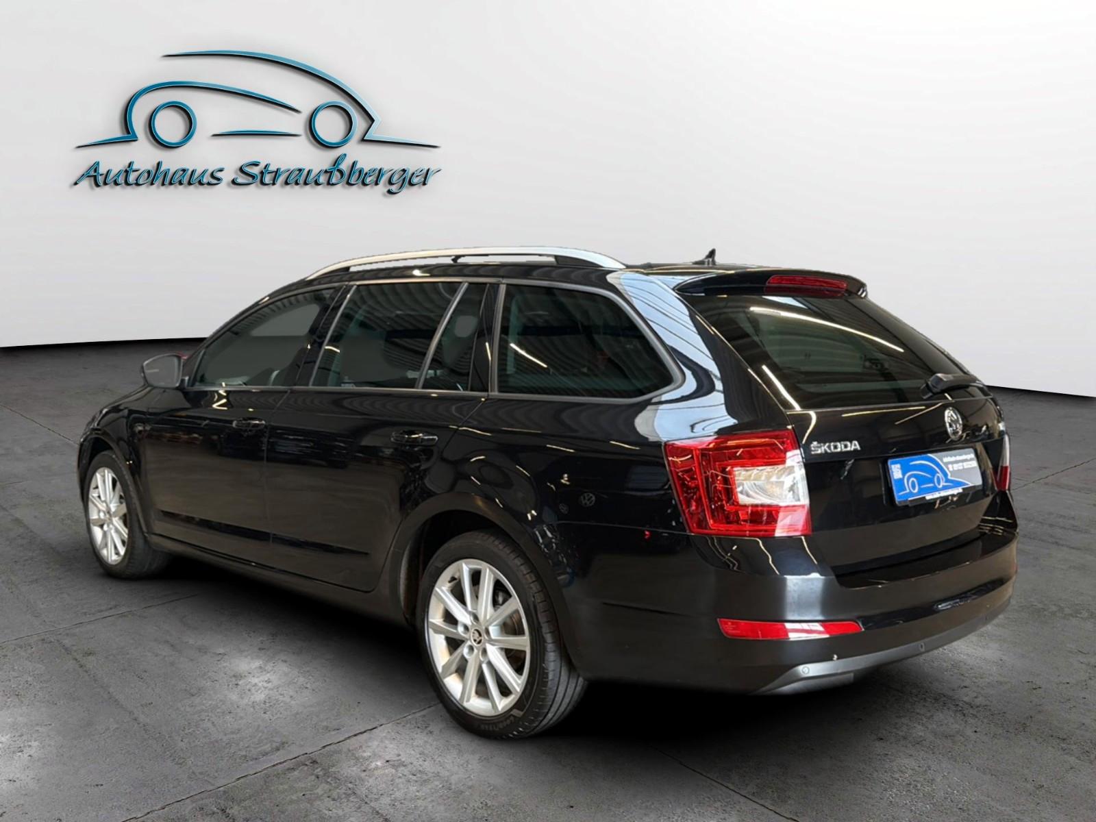 Skoda Octavia/Temp/PDC/ErsteHand/2-Zonen/SHZ/Kurvlicht