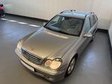 Mercedes-Benz C 270 CDI T ELEGANCE*KLIMA*T.LEDER*SITZH*MFL*LM* - Mercedes-Benz C 270 mit Diesel-Antrieb