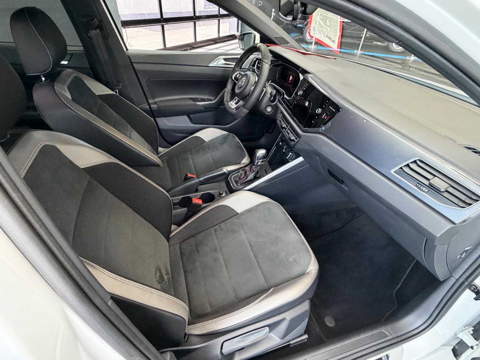 Volkswagen Polo 2.0TSI DSG GTI+Rfkam+LED+Navi+AppleC.+Sitzh., миниатюра 16