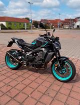 Yamaha MT09 (RN87) 2024 - YAMAHA R8