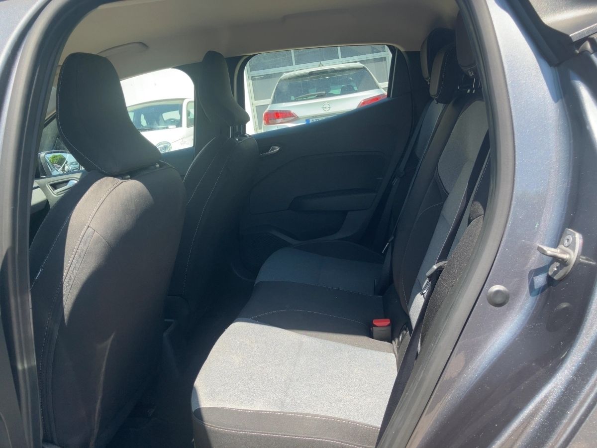 Renault Clio - Bild 8