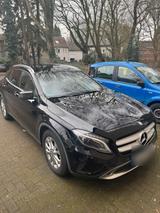Mercedes-Benz Mercedes Benz GLA200 x156 - Mercedes-Benz GLA X156