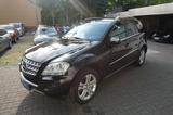 Mercedes-Benz ML 280 CDI 4MATIC*SHZ*AHK*NAVI*GARANTIE - Mercedes-Benz mit Diesel-Antrieb: Geländewagen, Garantie