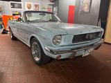 Ford Mustang - Ford Mustang aus 1966: Cabrio