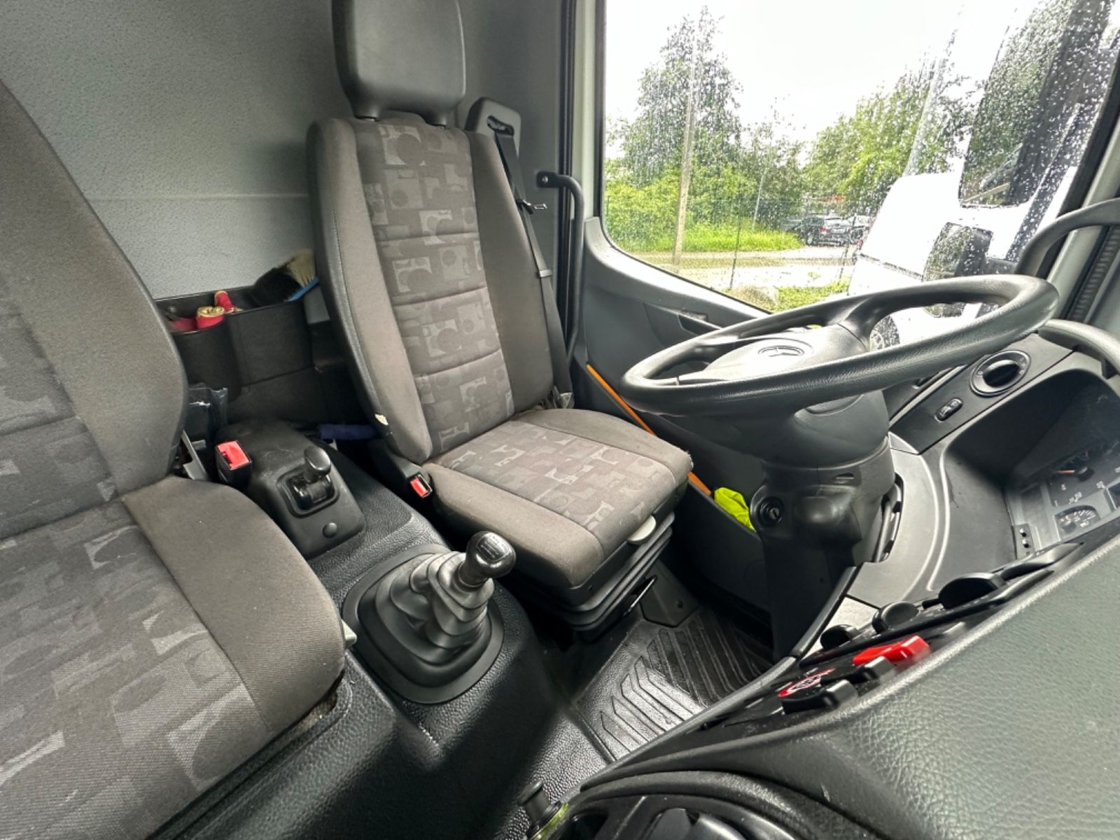 Fahrzeugabbildung Mercedes-Benz Atego 816 Koffer/Ladebordwand