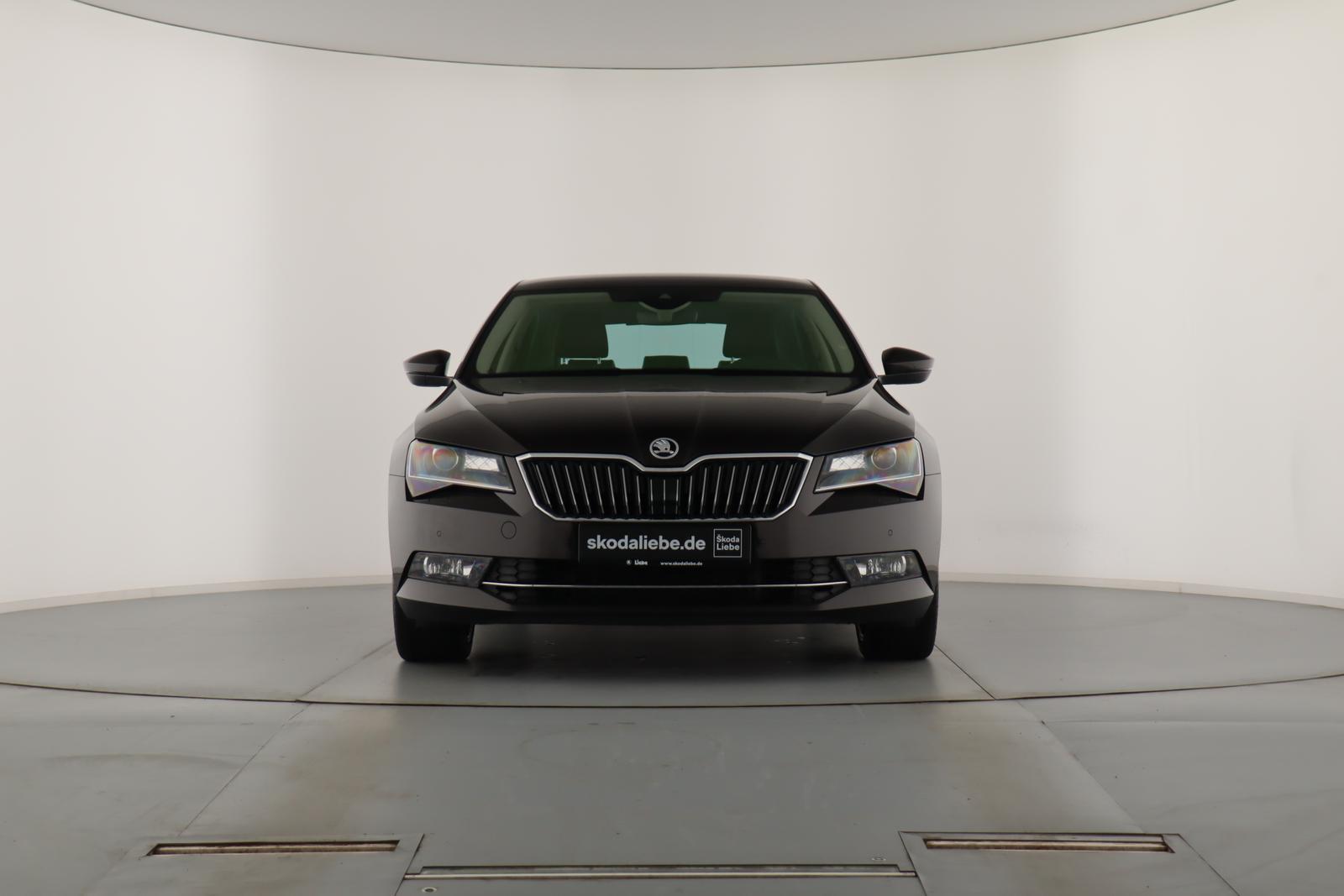 Skoda SUPERB LIMOUSINE 2.0TDI L&K SKODA LIEBE GEWARTET