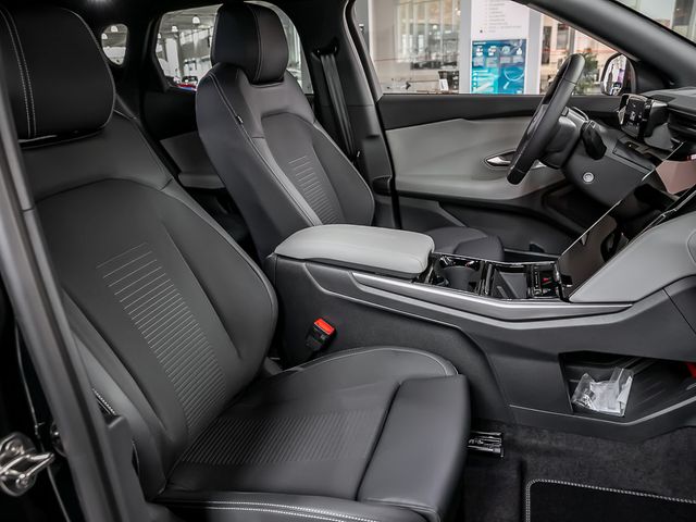 Ford Capri RWD Wärmepumpe Ergo Sitz Digi-Cockpit