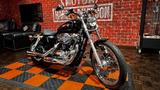 Harley-Davidson Sportster XL 1200 Custom - mit Jekill and Hyde - HARLEY-DAVIDSON XL 1200 CUSTOM