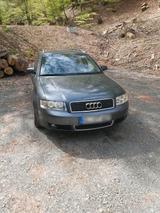 Audi A4 Avant 2.0 zu verkaufen - Audi A4 aus 2002: Kombi